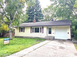 417 16th St S #8513228, Moorhead, MN 56560