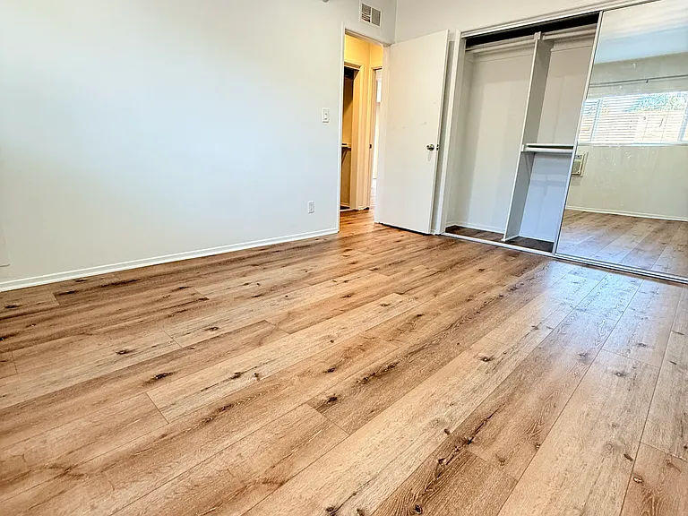 1226 N Fuller Ave #20 — Photo 12
