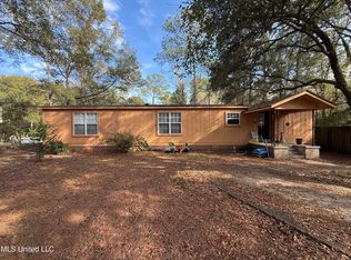 7208 Issac Williams St, Ocean Springs, MS 39564