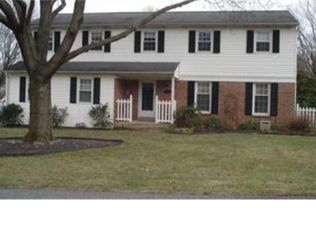 2066 Hilltop Rd, Bethlehem, PA 18015