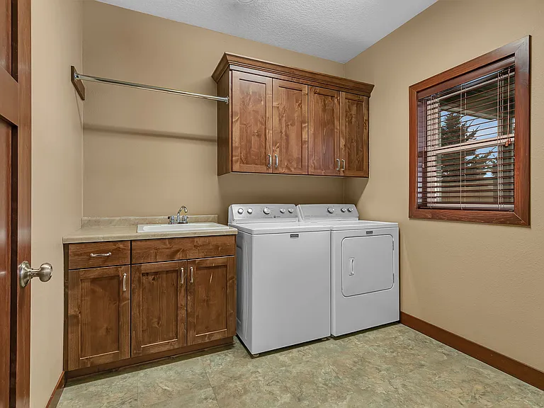 2140 Utah Rd — Photo 6