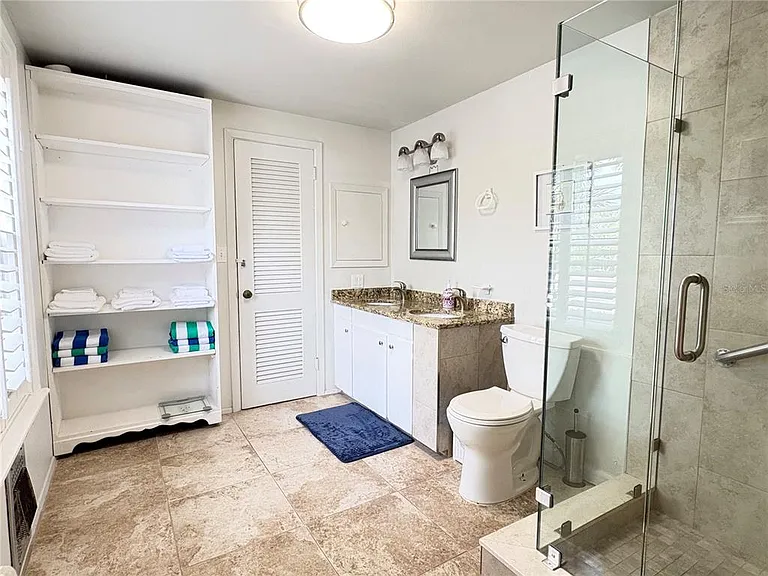 2823 Gulf Of Mexico Dr — Photo 23