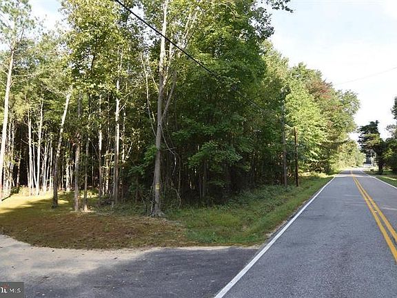 2nd image of 18465 Cherryfield Rd