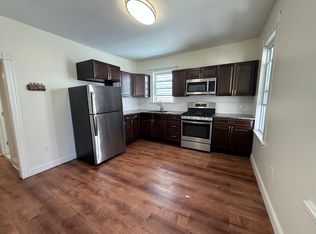 78 Adams St FLOOR 2, Dorchester, MA 02122