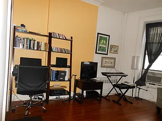 Rented by Urban Ambiance