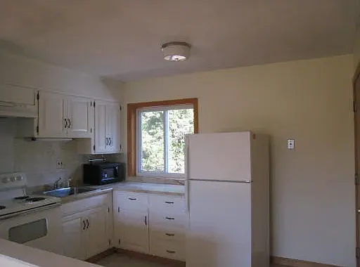 29 Jacqueline Rd #E — Photo 3