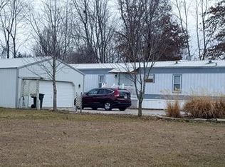 56 Prairie Rd, Hawk Point, MO 63349