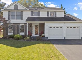 19 Crosswood Ct, Rochester, NY 14612