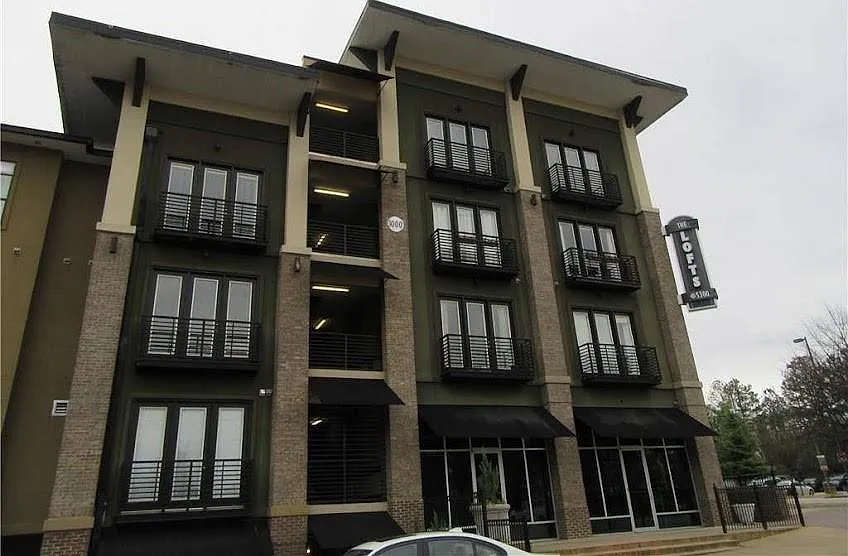 1 bed, 794 sqft, $1,600 — Photo 1