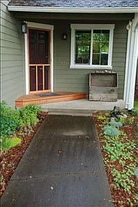 2nd image of 2406 12th Ave SE
