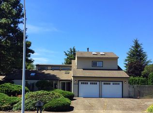 1424 SW 26th Cir, Troutdale, OR 97060