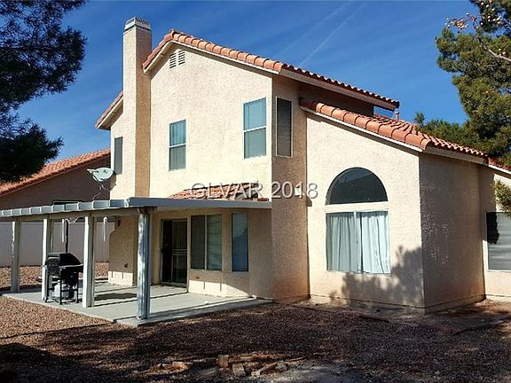 3rd image of 1215 Heather Oaks Way