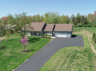 3379 School Rd, Kintnersville, PA 18930