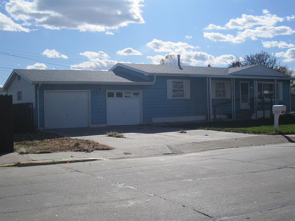 1st image of 1410 E East St