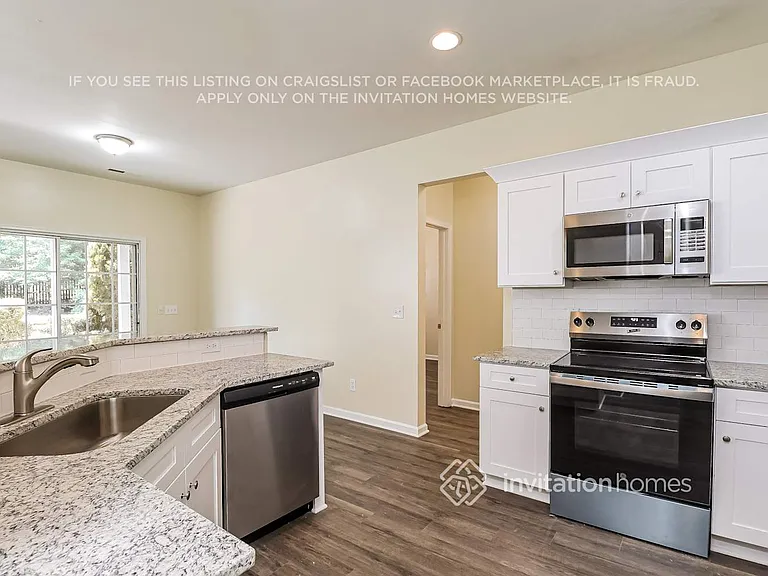 4701 Sandtyn Dr — Photo 8
