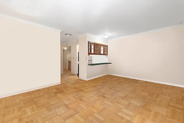 Rented by Compass | media 10