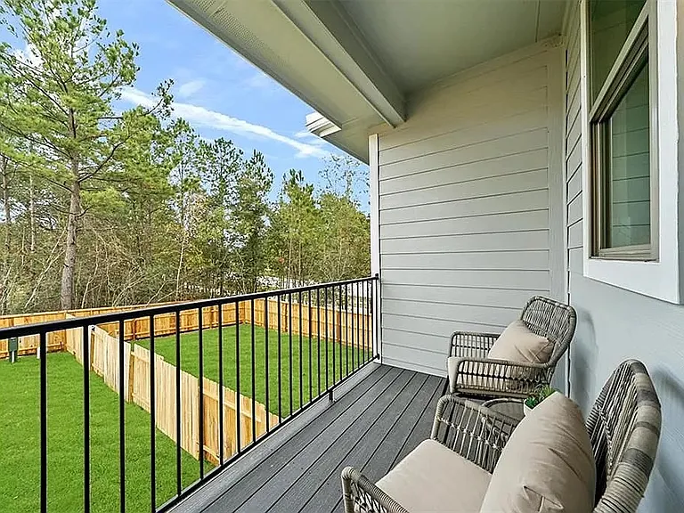 1615 Rustling Creek Dr — Photo 15