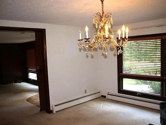 5th image of 8130 S Lost Lake Dr