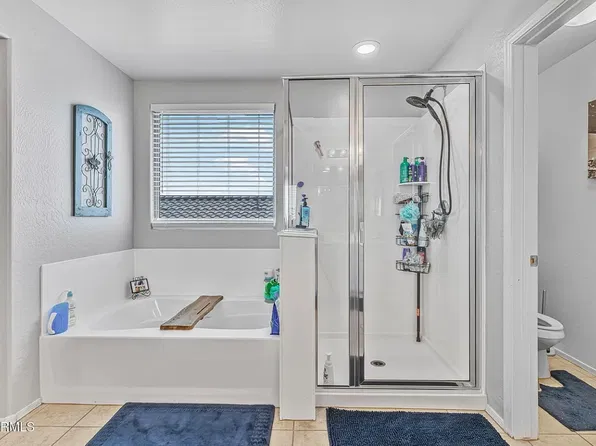 17935 W Louise Dr, Surprise, AZ 85387