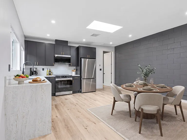 3839 Fountain Ave #1/2 — Photo 4