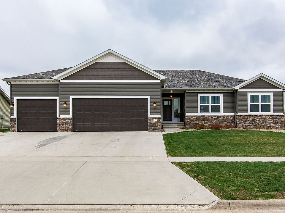 1st image of 517 Grant Avenue Cir