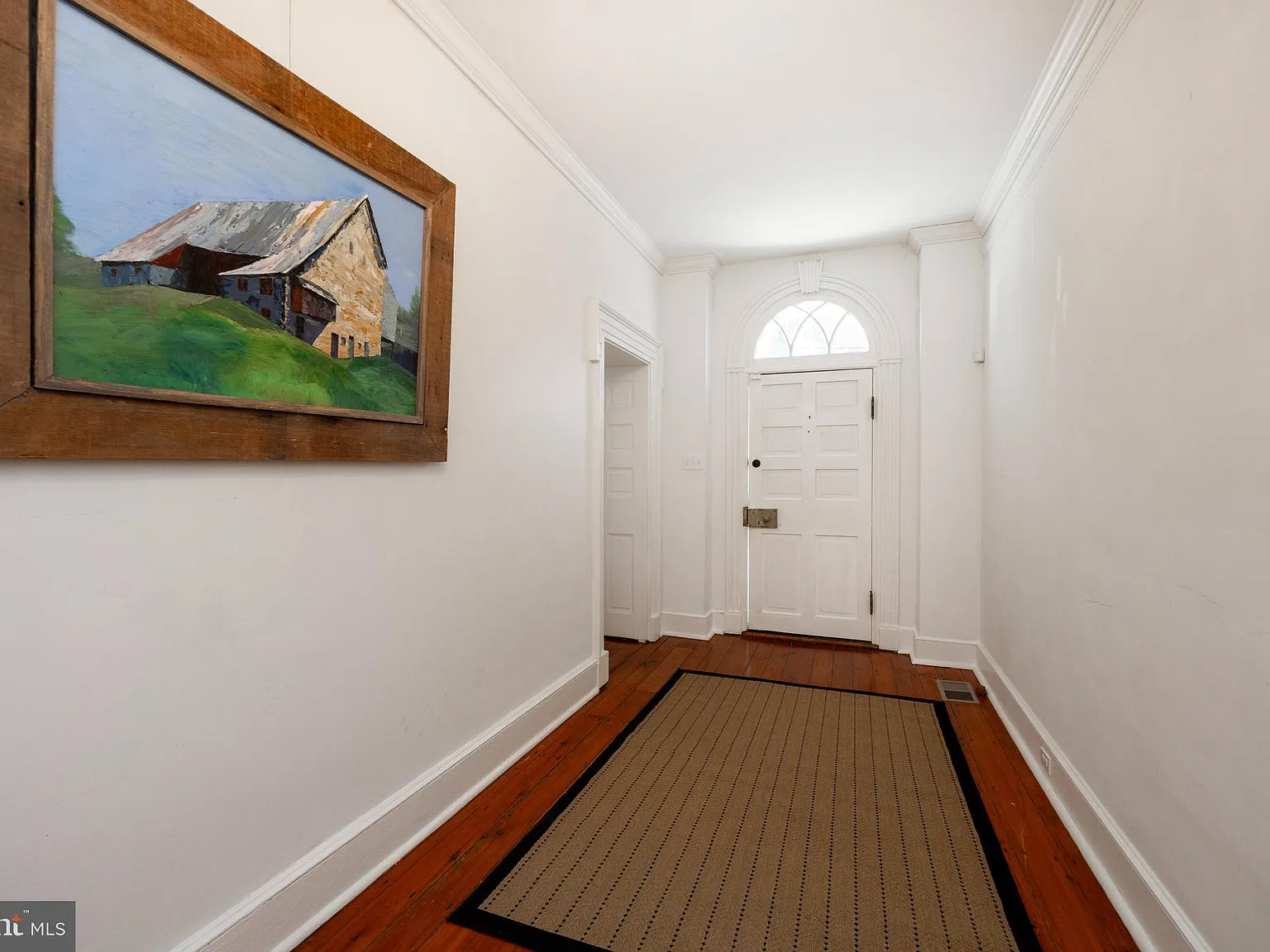 5 bed, 5500 sqft, $4,000 — Photo 4