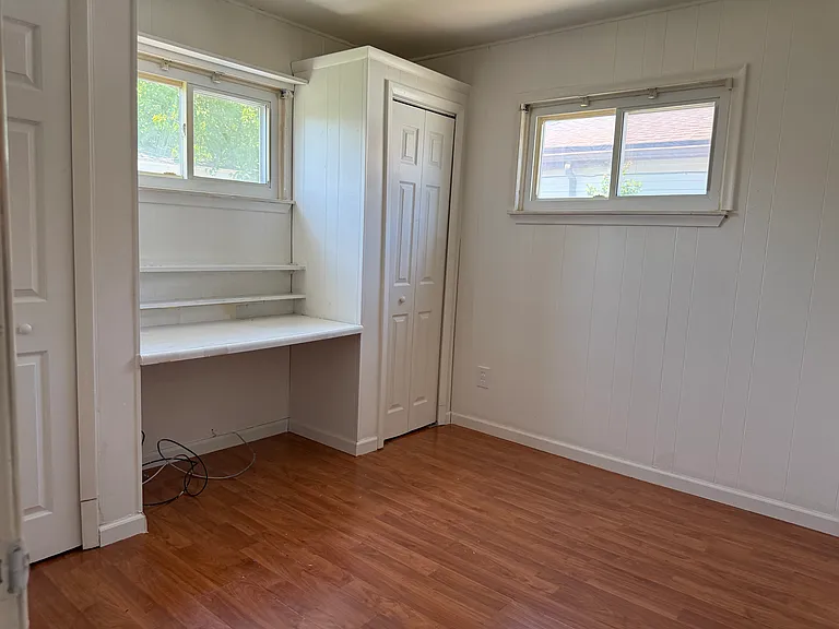4810 Campbell St — Photo 14