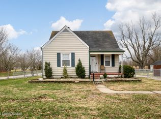5208 Valley Station Rd, Louisville, KY 40272
