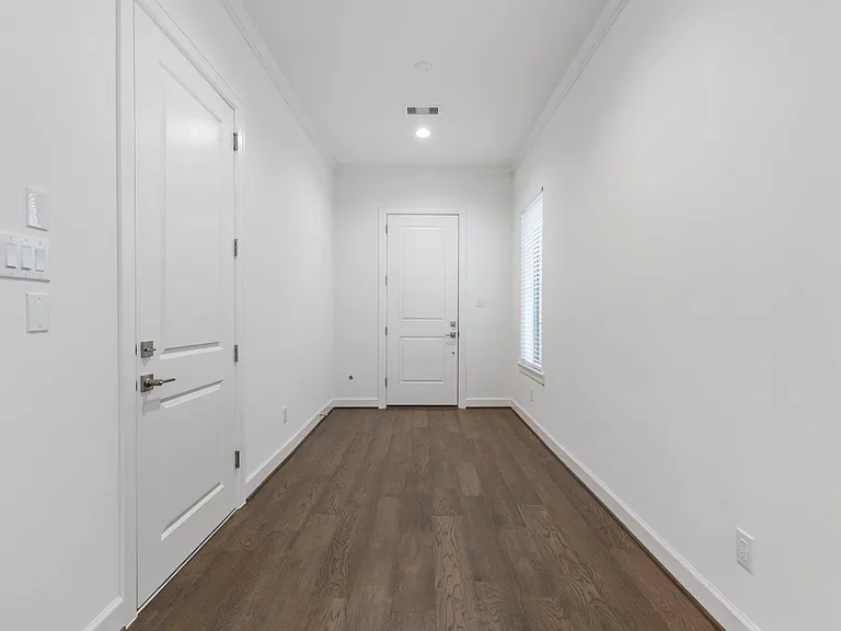 106 Cinder Berry St — Photo 8