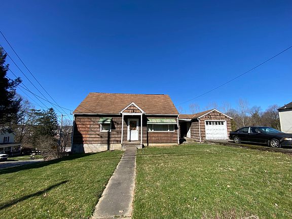 3rd image of 2340 Miller Ave
