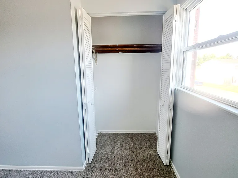 118 Elmur Dr #407 — Photo 17