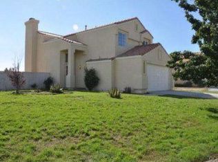 13605 Monterey Way, Victorville, CA 92392