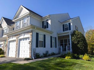 20 Portsmouth Cir, Glen Mills, PA 19342