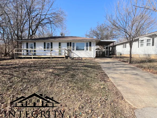 802 Broadway St, Waynesville, MO 65583