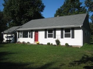 945 Chester St, Brookfield, WI 53005