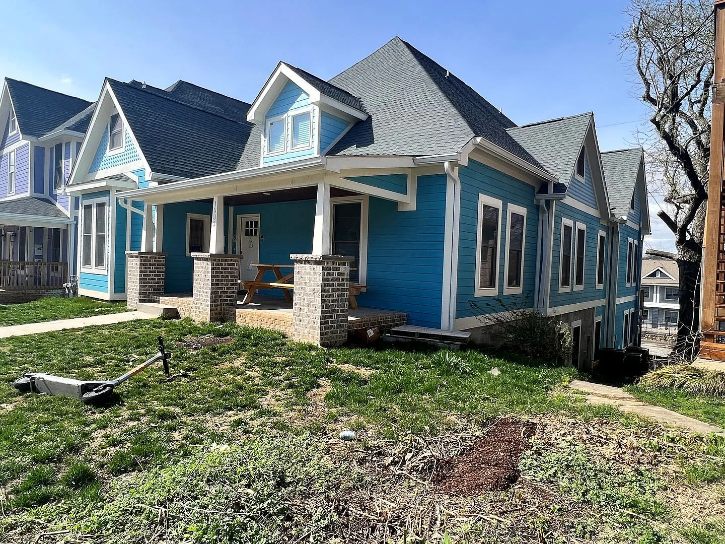 Waitlist for Aug2027Jul2028 Now Open! | Spacious 10BR/10BA in Fort Sanders Perfect for Greek Life... — Photo 2