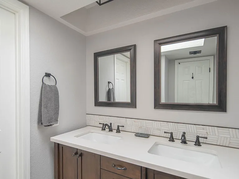 8845 S 48th St #3 — Photo 44