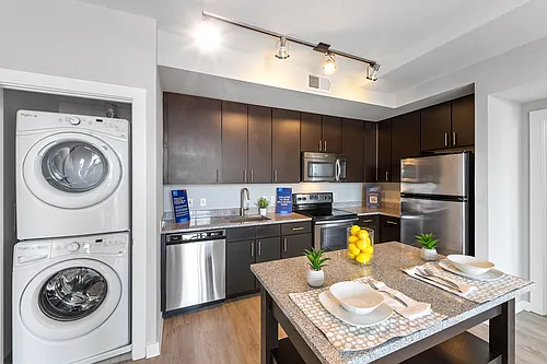 The Bradley Braddock Road Station Apartments Photo 1