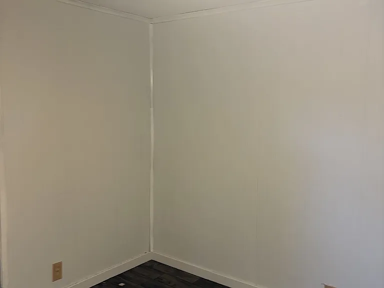 875 Battleground Rd — Photo 2