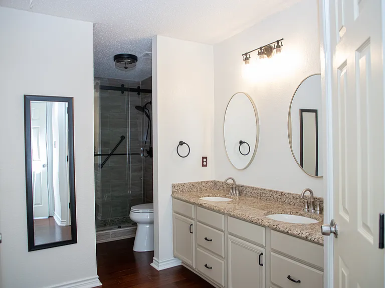 2201 Driskell Ln — Photo 21