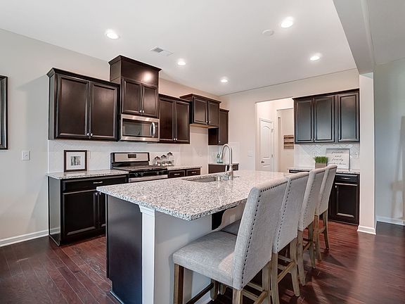 Photo representation of the Nolan plan. Colors, finishes and options will vary.