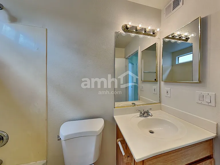12837 W Edgemont Ave — Photo 14