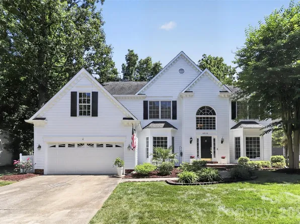 6416 Stargaze Ln, Charlotte, NC 28269