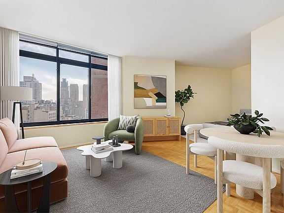 2nd image of 155 W 70th St #Ph3e