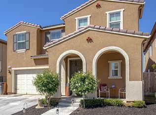 3416 Amanecer Ave, Clovis, CA 93619