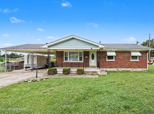 4631 Idle Hour Dr, Louisville, KY 40216