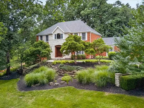 298 Herworth Dr, Chesterfield, MO 63005