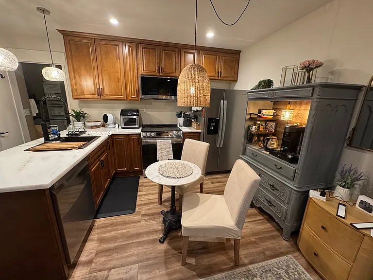 1020 Mallard Cir #B — Photo 2