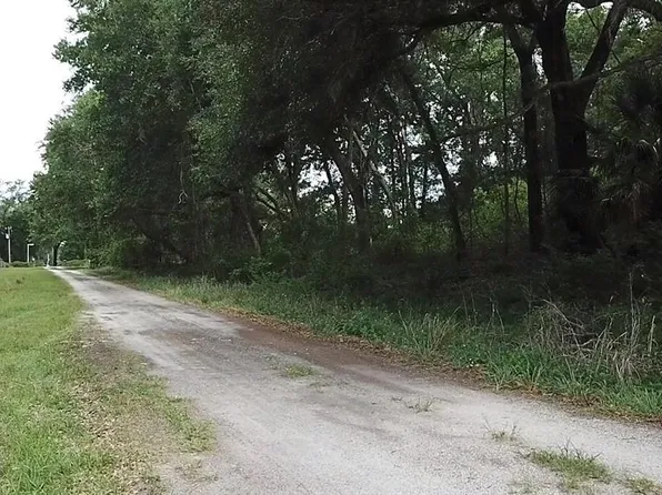 SE 175th Pl #2, Umatilla, FL 32784