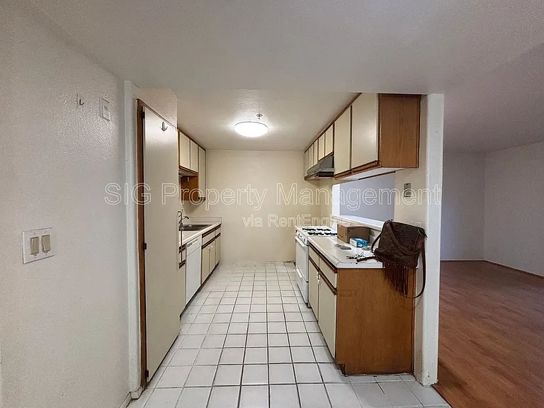 314 Lincoln Ave #15 — Photo 6